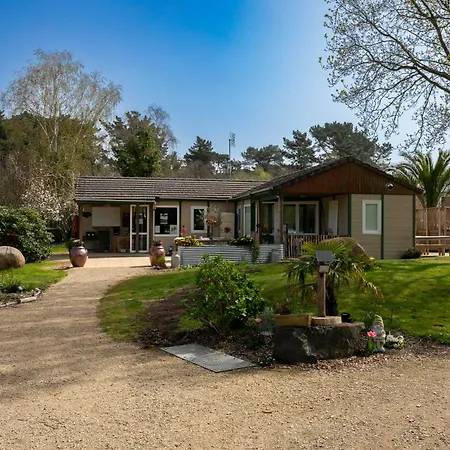Village De Stereden Holiday home Pleumeur-Bodou